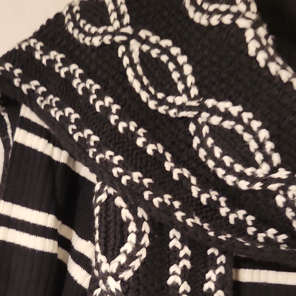 Talbots Black and White Chunky Knit Scarf 78" Long